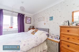 Bedroom- click for photo gallery